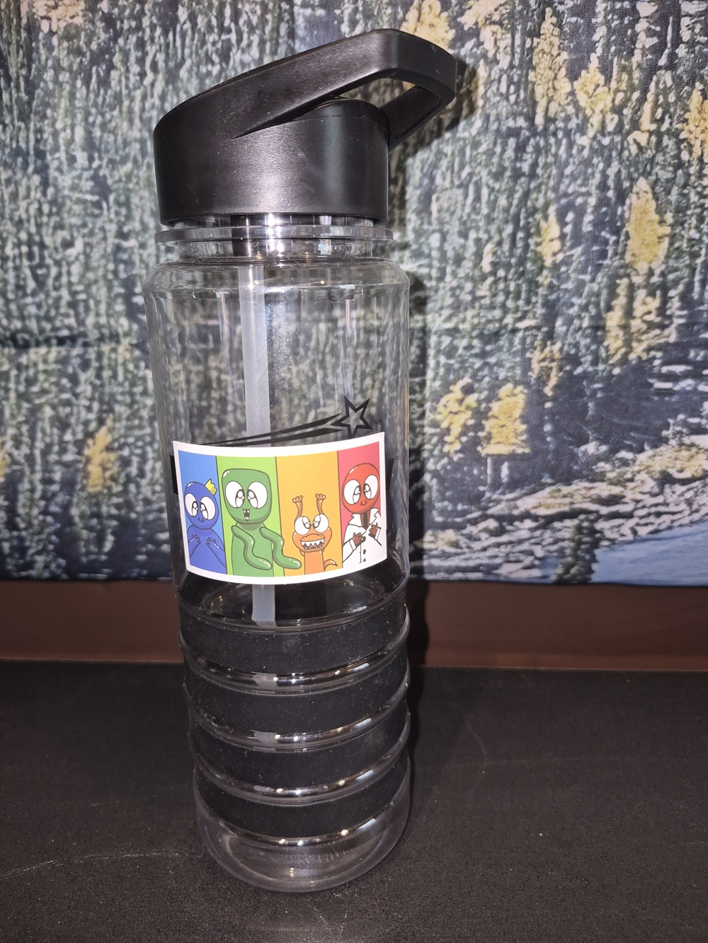 Roblox Rainbow Friends 24oz Sports Water Bottle - Featuring Blue, Green, Orange